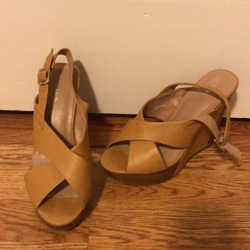 Wedges, Charles by Charles David size 8M